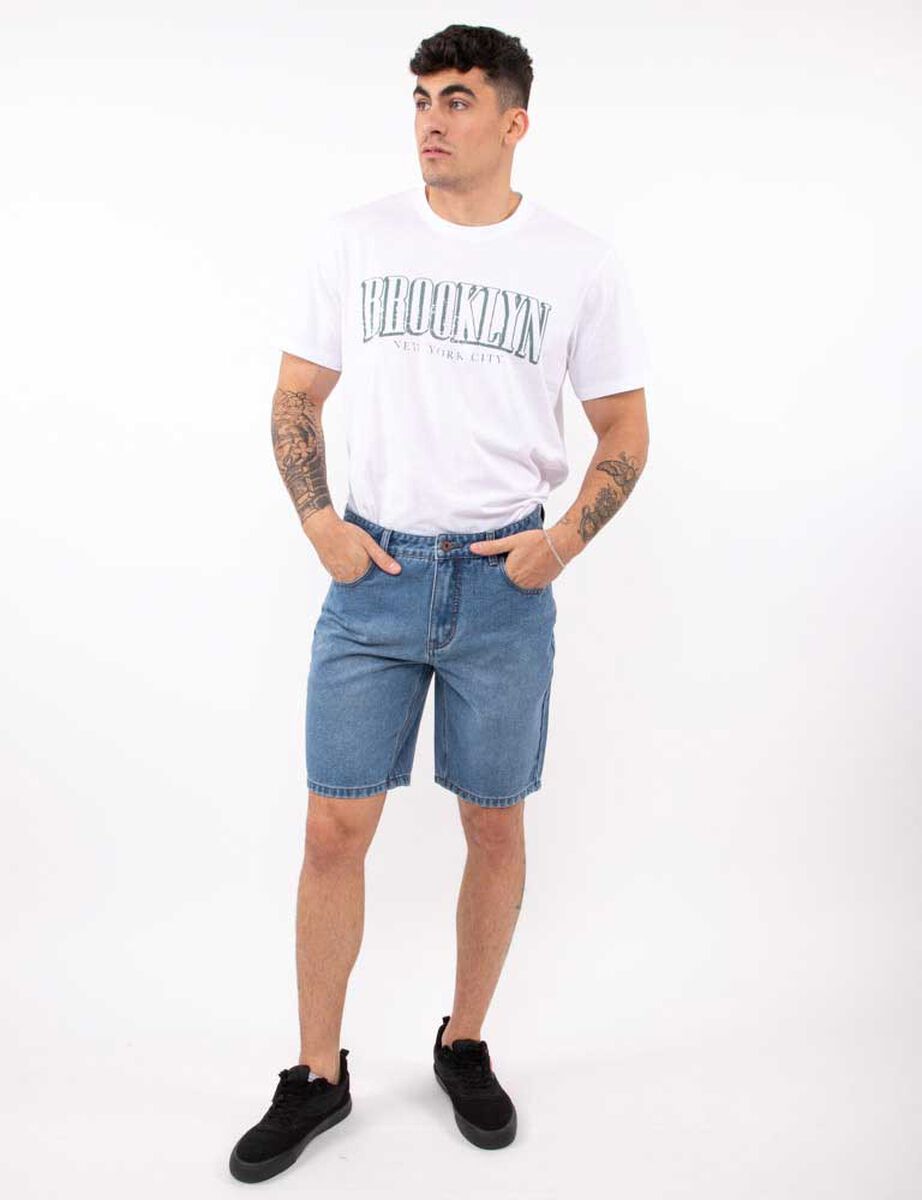 Bermuda Regular Hombre Icono