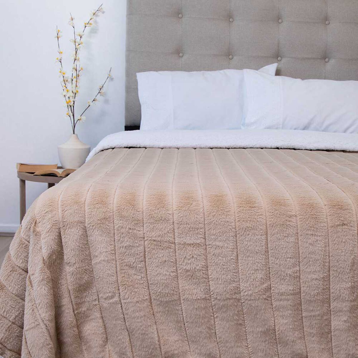 Frazada Poliéster Doral 2 Plazas Deluxe Beige