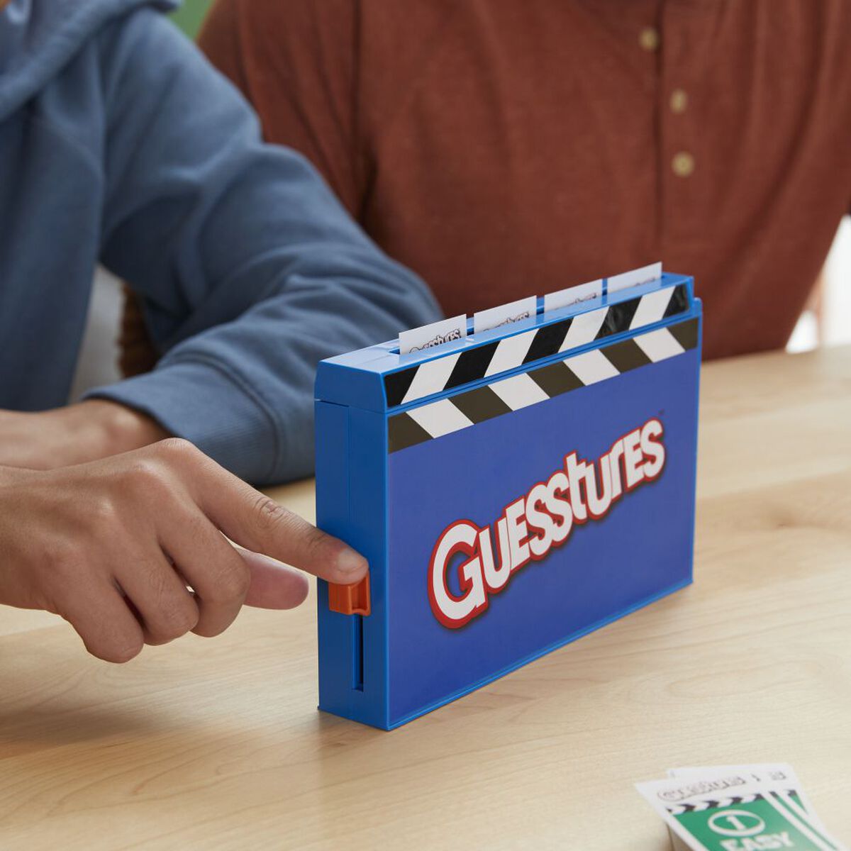 Juego de Mesa Caras y Gestos Hasbro Gaming
