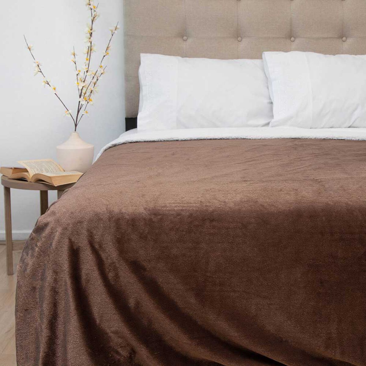 Frazada Poliéster Doral 2 Plazas Deluxe Café