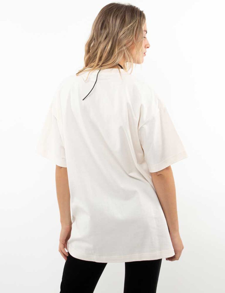 Polera Oversized Con Estampado Manga Corta Mujer Icono