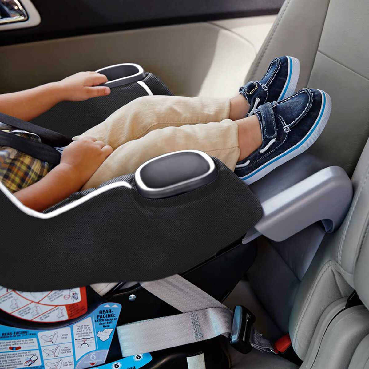 Silla de Auto Convertible Extend2fit Redmond Graco