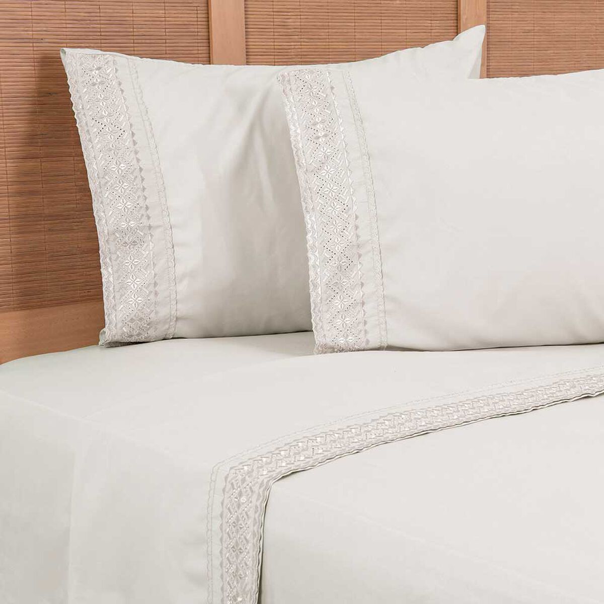 Juego de Sábanas Liso Plumetti 2 Plazas Broderie Beige