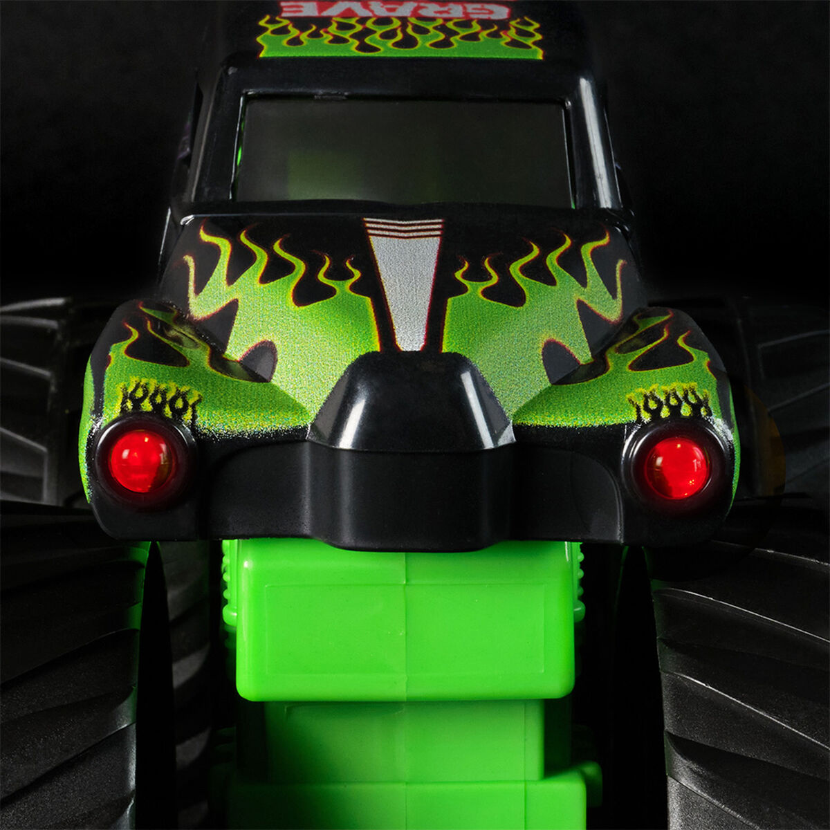 Monster Jam Auto Con Luz Y Sonido 1:24 Color Surtido