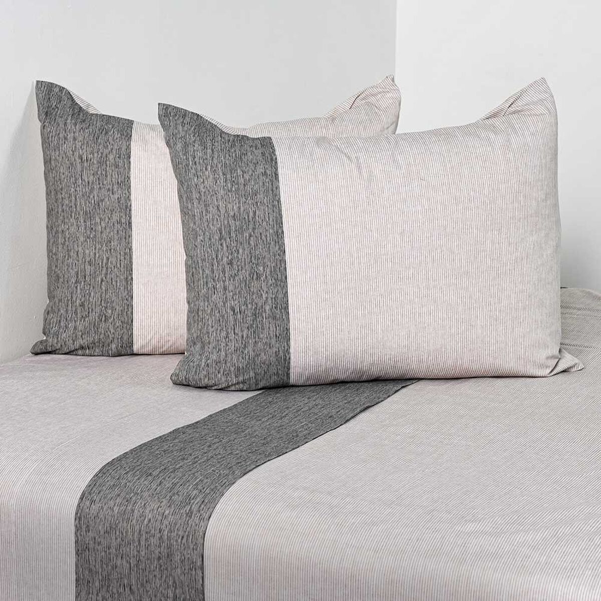 Juego de S&aacute;banas Elements & Co S&uacute;per King 200 Hilos Mark