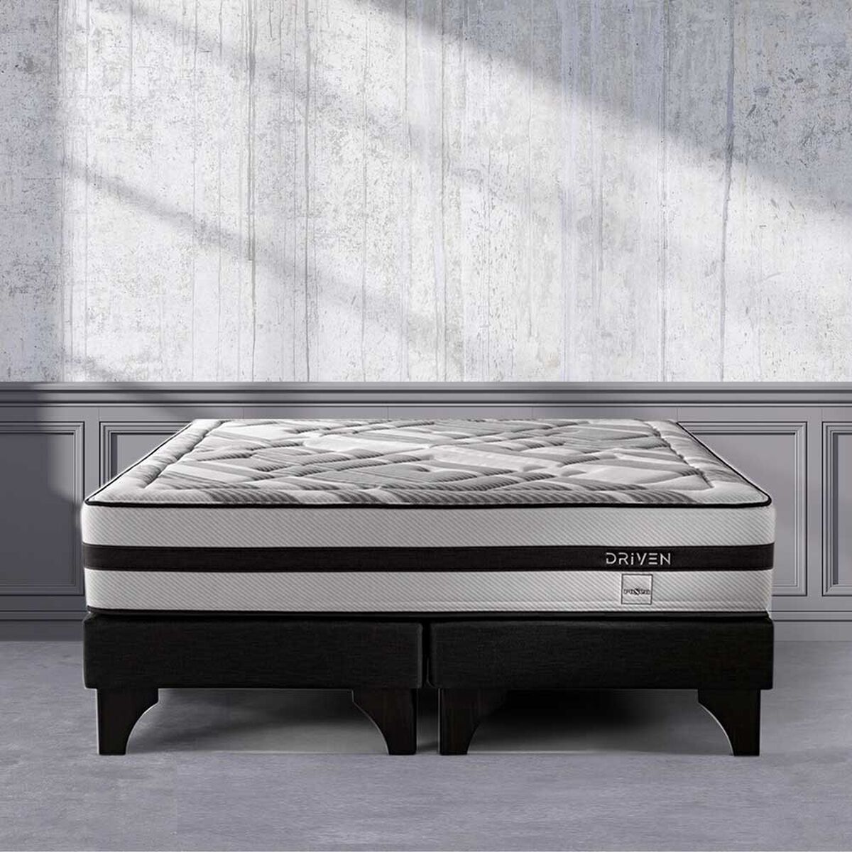 Cama Europea Rosen Base Dividida King Driven + Respaldo + 2 Veladores Sicilia