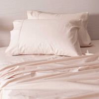 Juego de Sábanas SoHome 180 Hilos King Liso Rosado