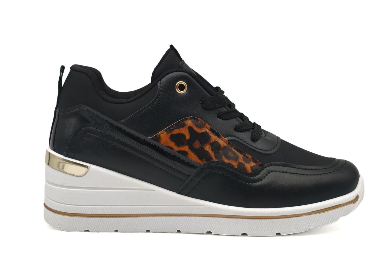 Zapatilla Urbana Mujer Portman Club