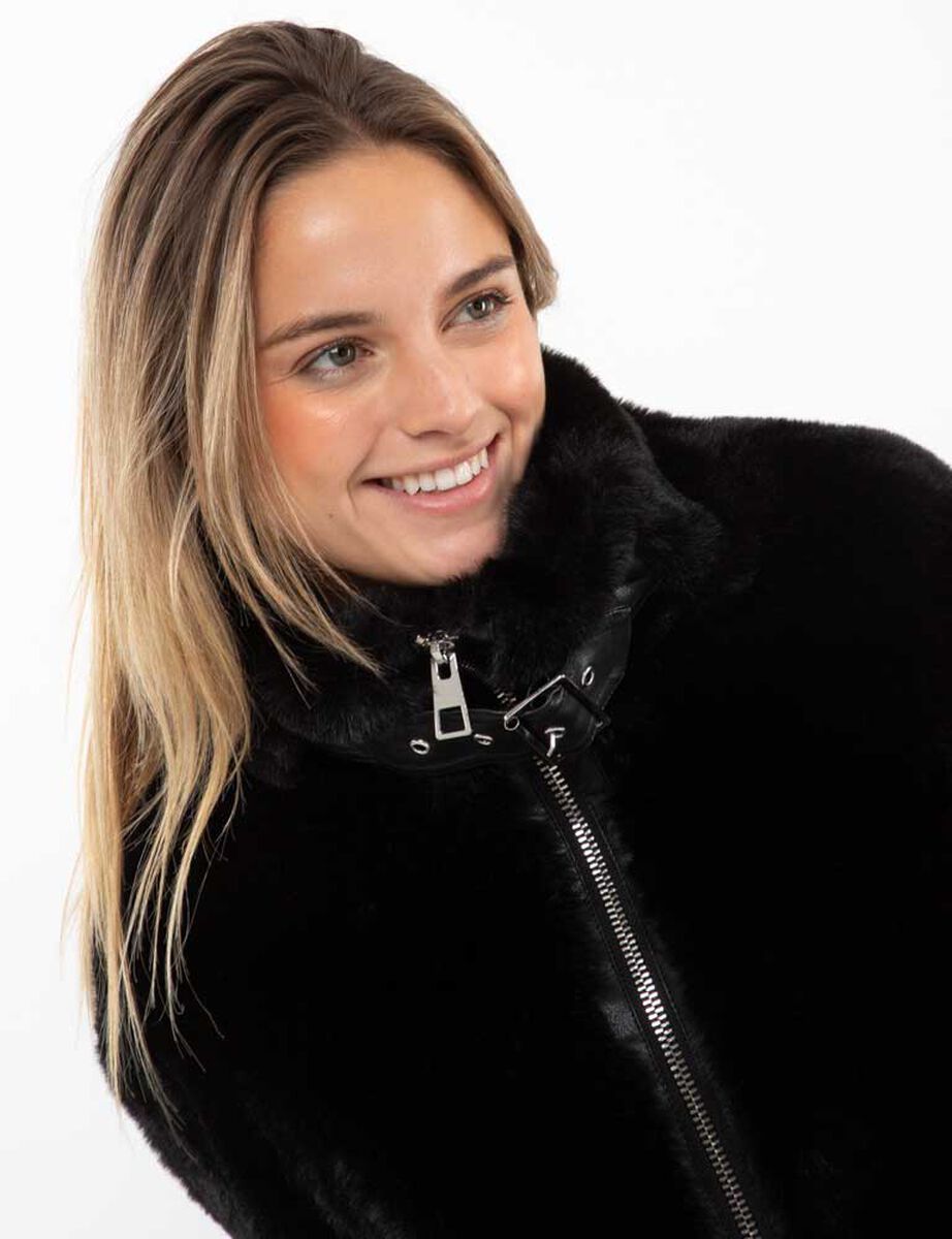 Chaqueta Peluda Mujer Icono