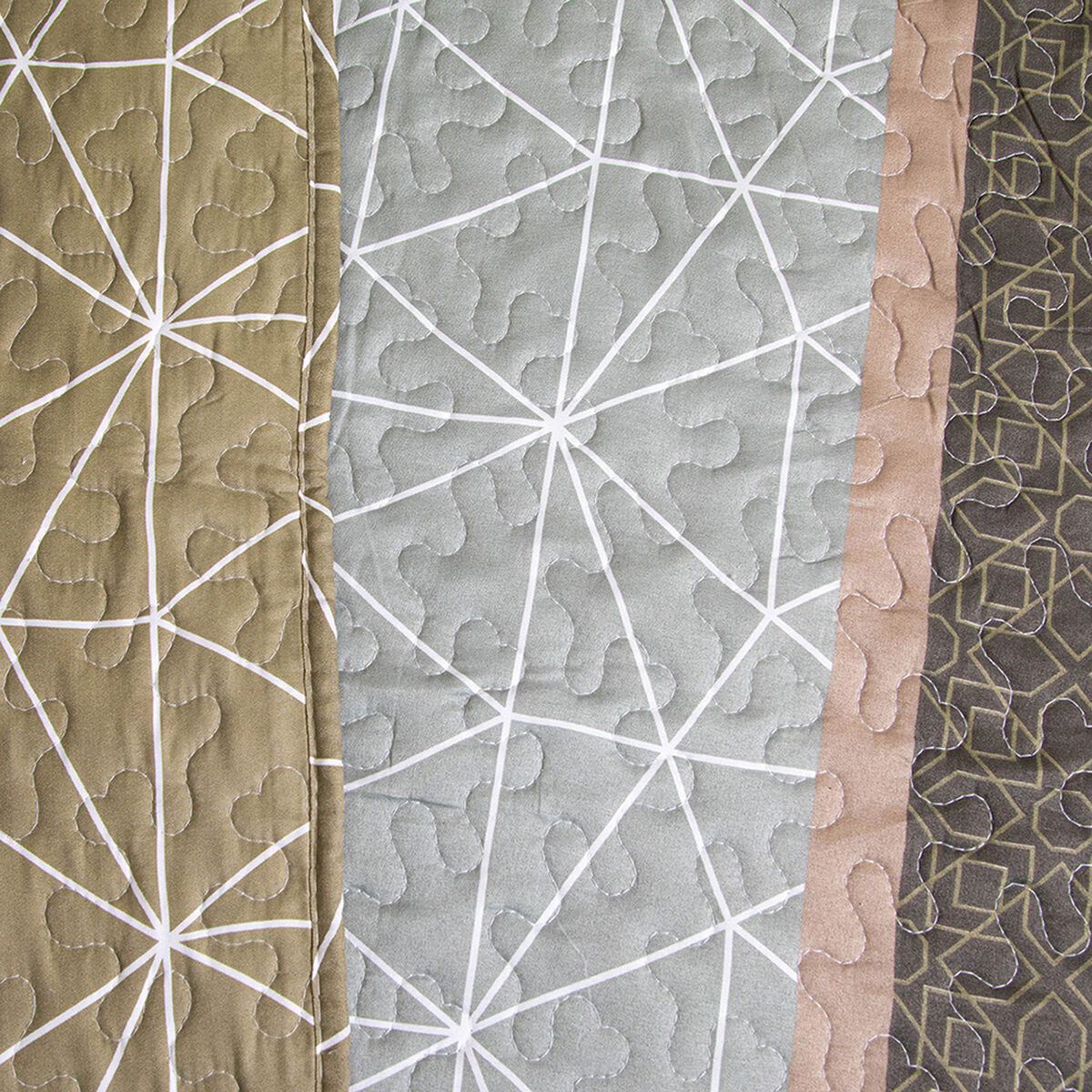 Quilt Doral 2 Plazas Patchwork