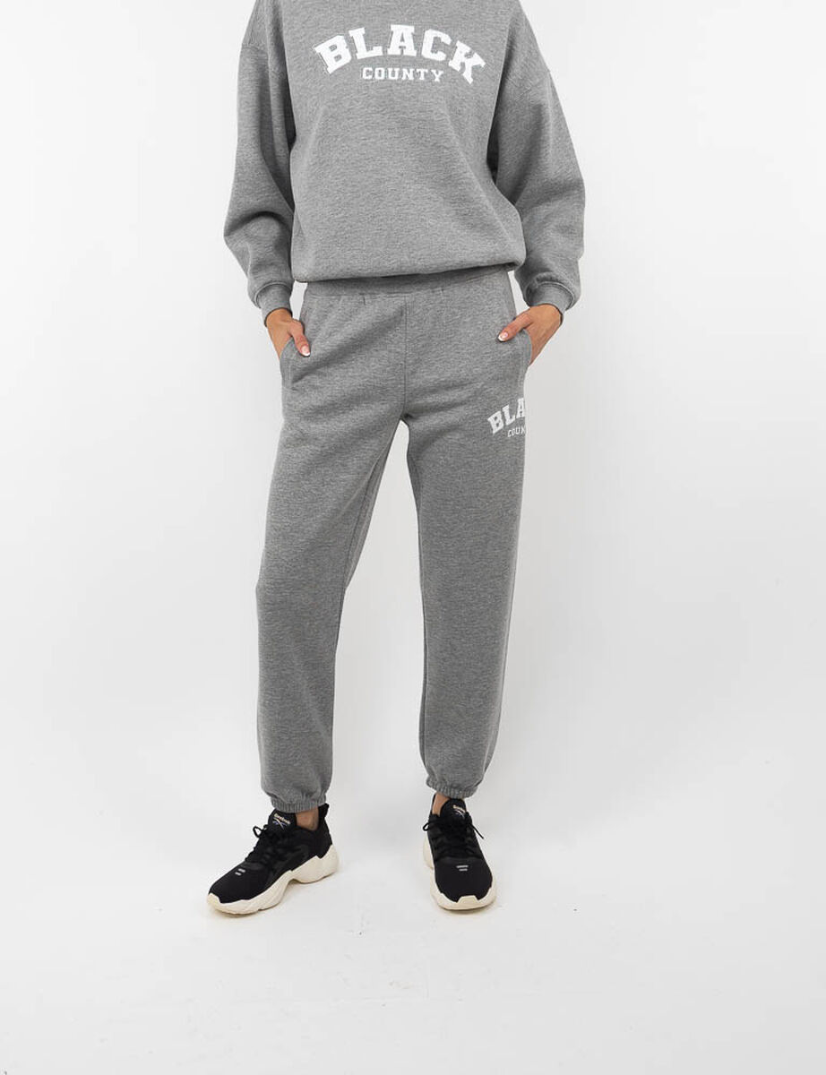 Pantal&oacute;n Deportivo Mujer Black County