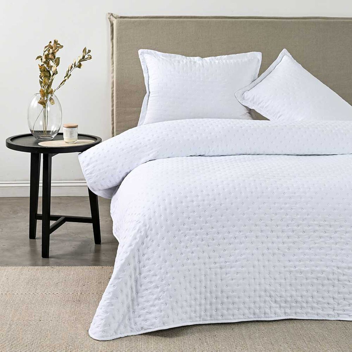 Quilt American Family King Dots Blanco