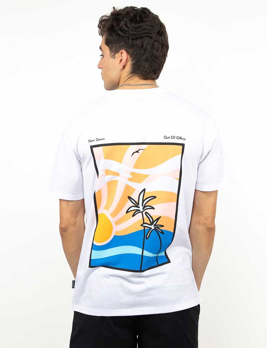 Polera Con Estampado Manga Corta Hombre Cutback