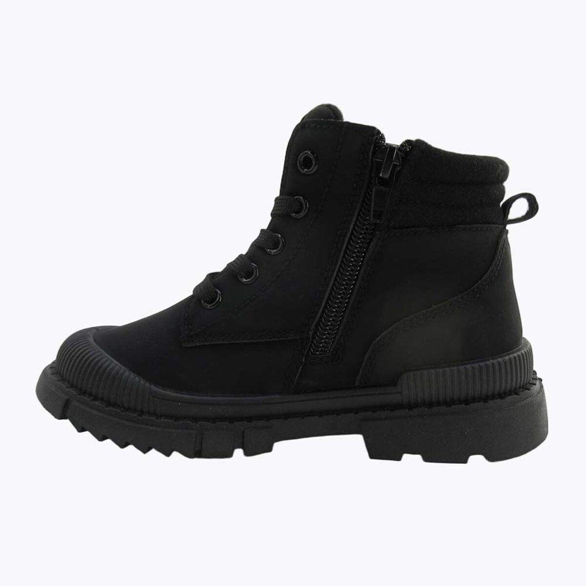 Bota Urbana Ni&ntilde;o Chess