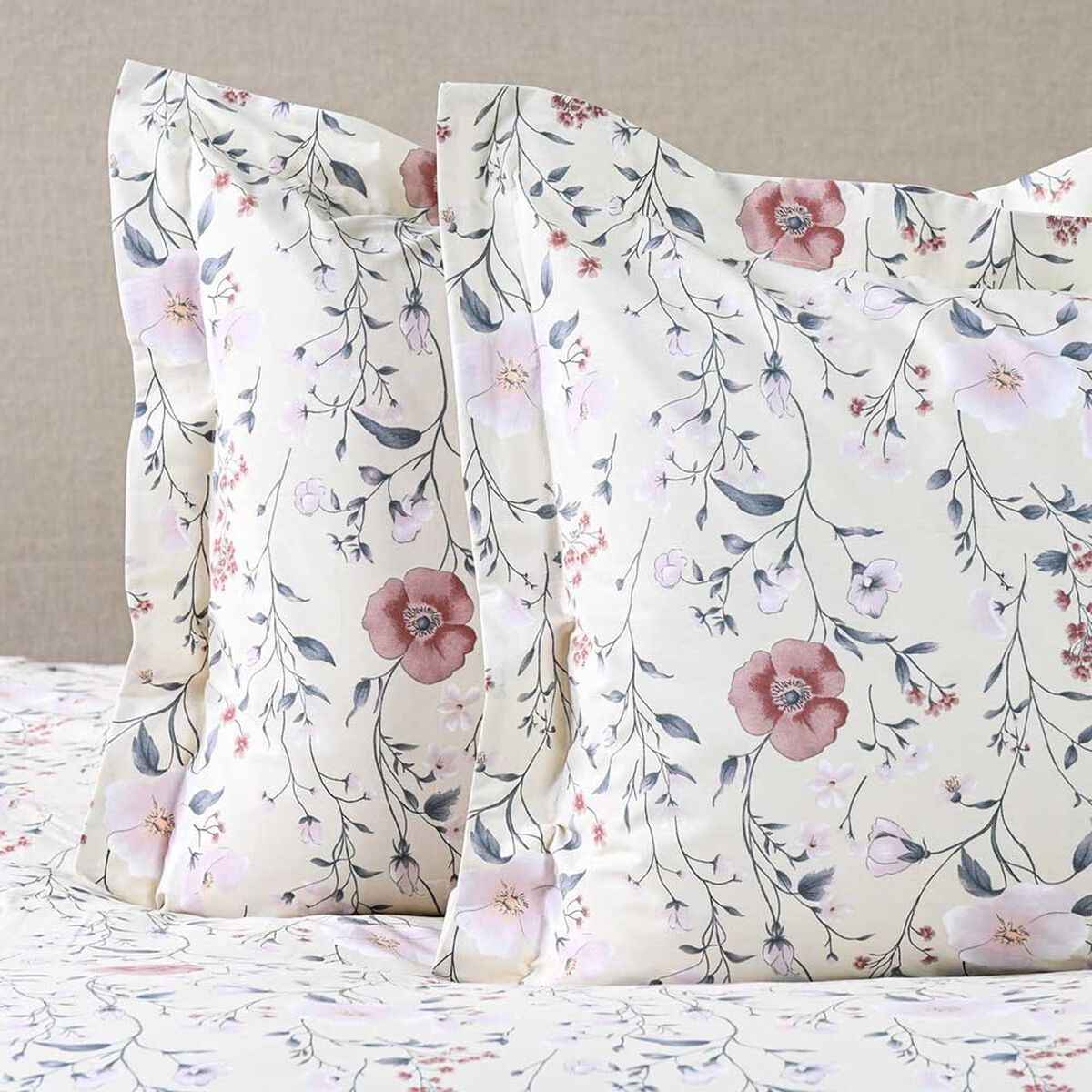 Funda de Plum&oacute;n Royal Supreme S&uacute;per King  Lucia