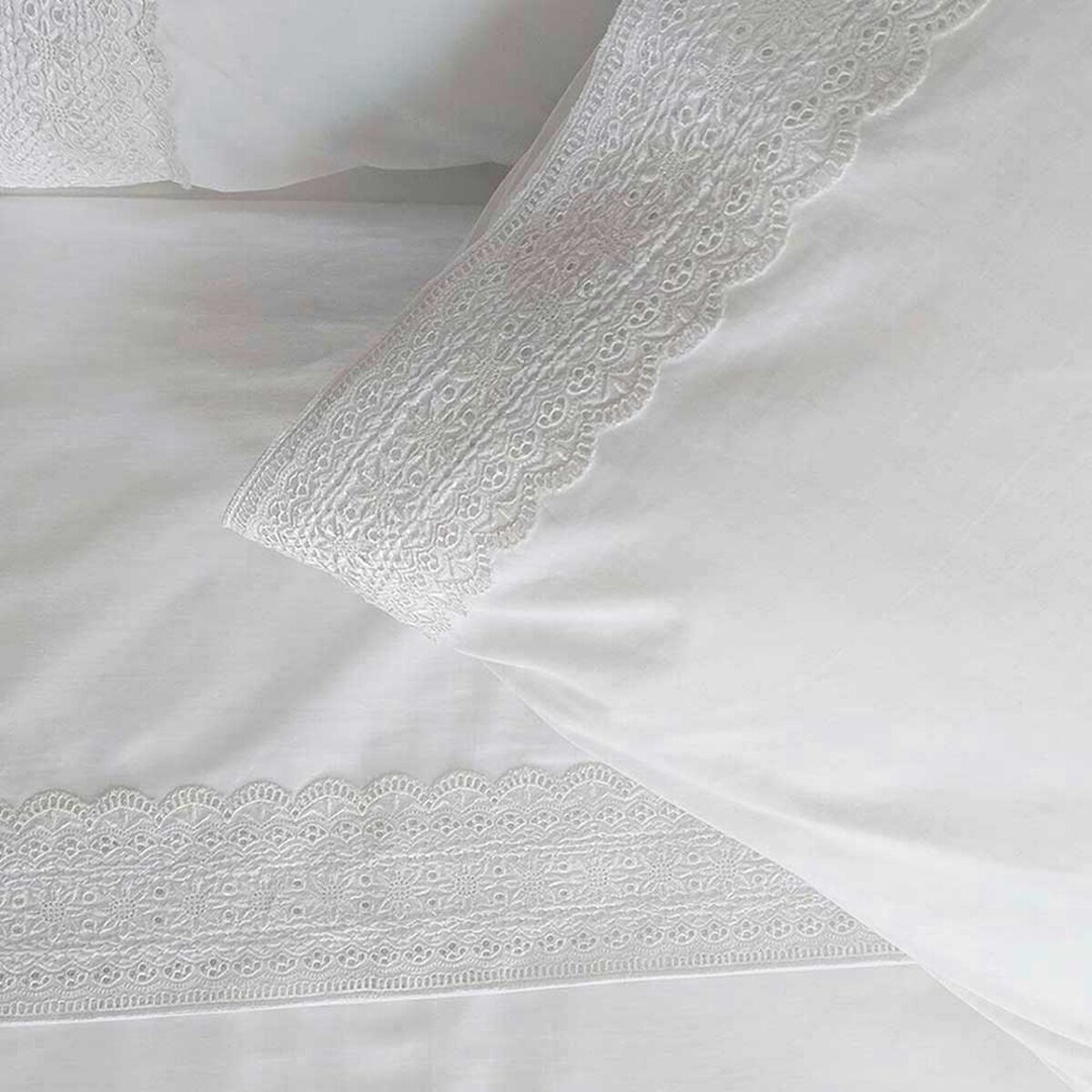Juego de S&aacute;banas Illusions 180 Hilos King Broderie Blanco