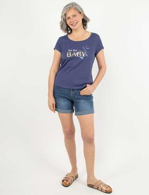 Imagen 2 del producto Polera Con Estampado Manga Corta Mujer Portman Club Azul, Beige, Coral, Crudo, Negro