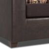 Juego de Living Innovamuebles Invictus Sofá 3 Cuerpos + Dos Pouf 1 Cuerpo Chocolate