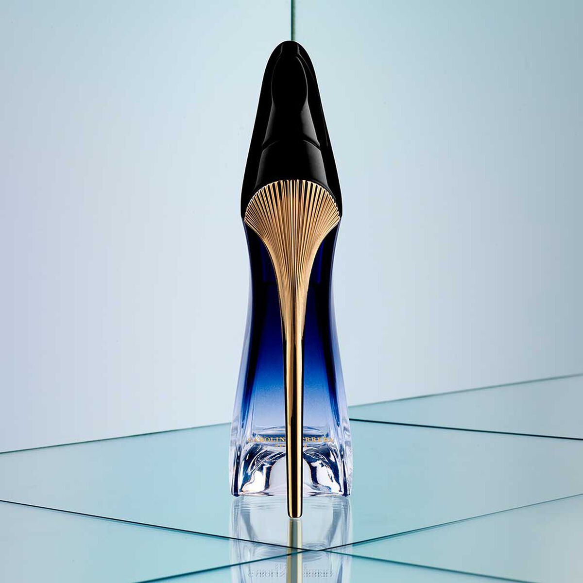 Perfume Carolina Herrera Good Girl Légère EDP 30 ml