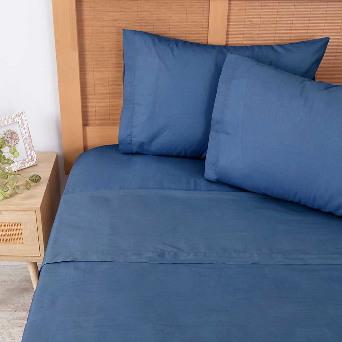 Juego de S&aacute;banas Mashini 144 Hilos 2 Plazas Liso Azul