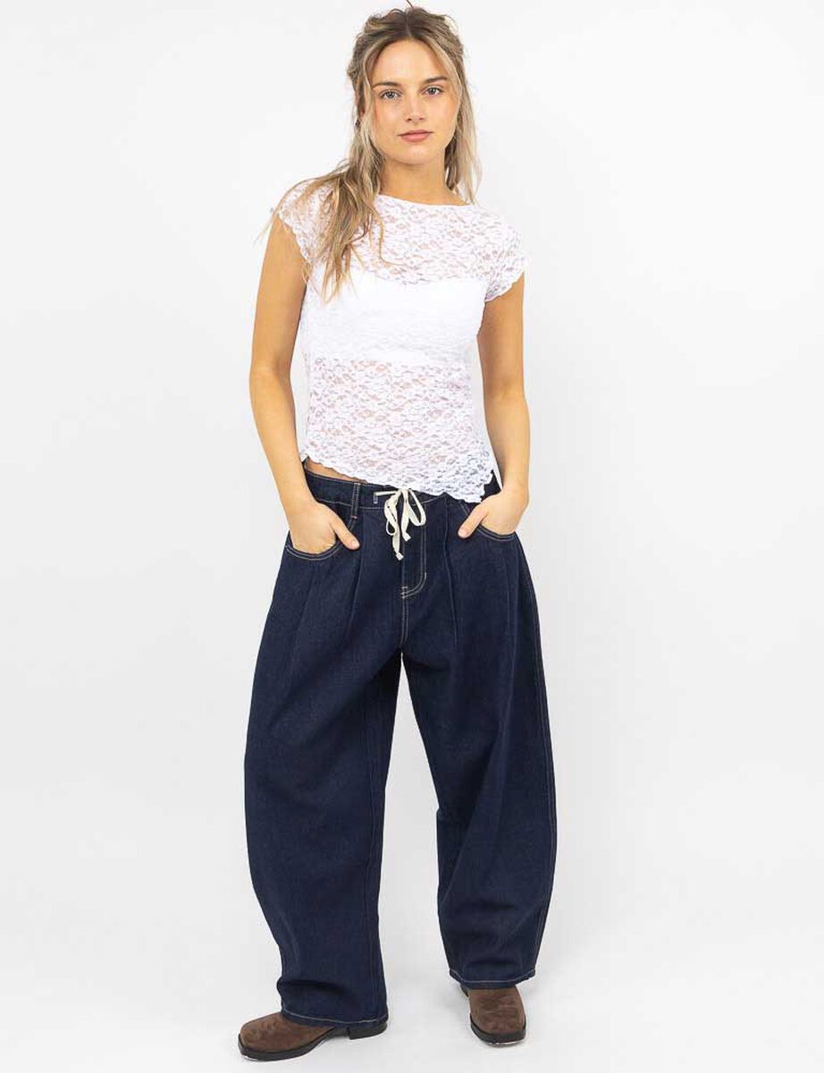 Polera Asimétrica Encaje Mujer Icono