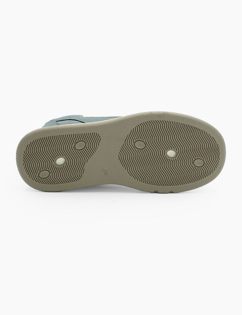 Zapatilla Urbana Ni&ntilde;o Cutback