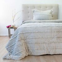 Cubrecama Doral 1.5 Plazas Coteloni Nebula Sherpa Beige