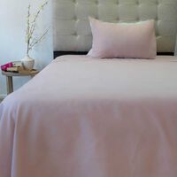 Juego de Sábanas Doral 1,5 Plazas Lisas 210 Hilos Coral