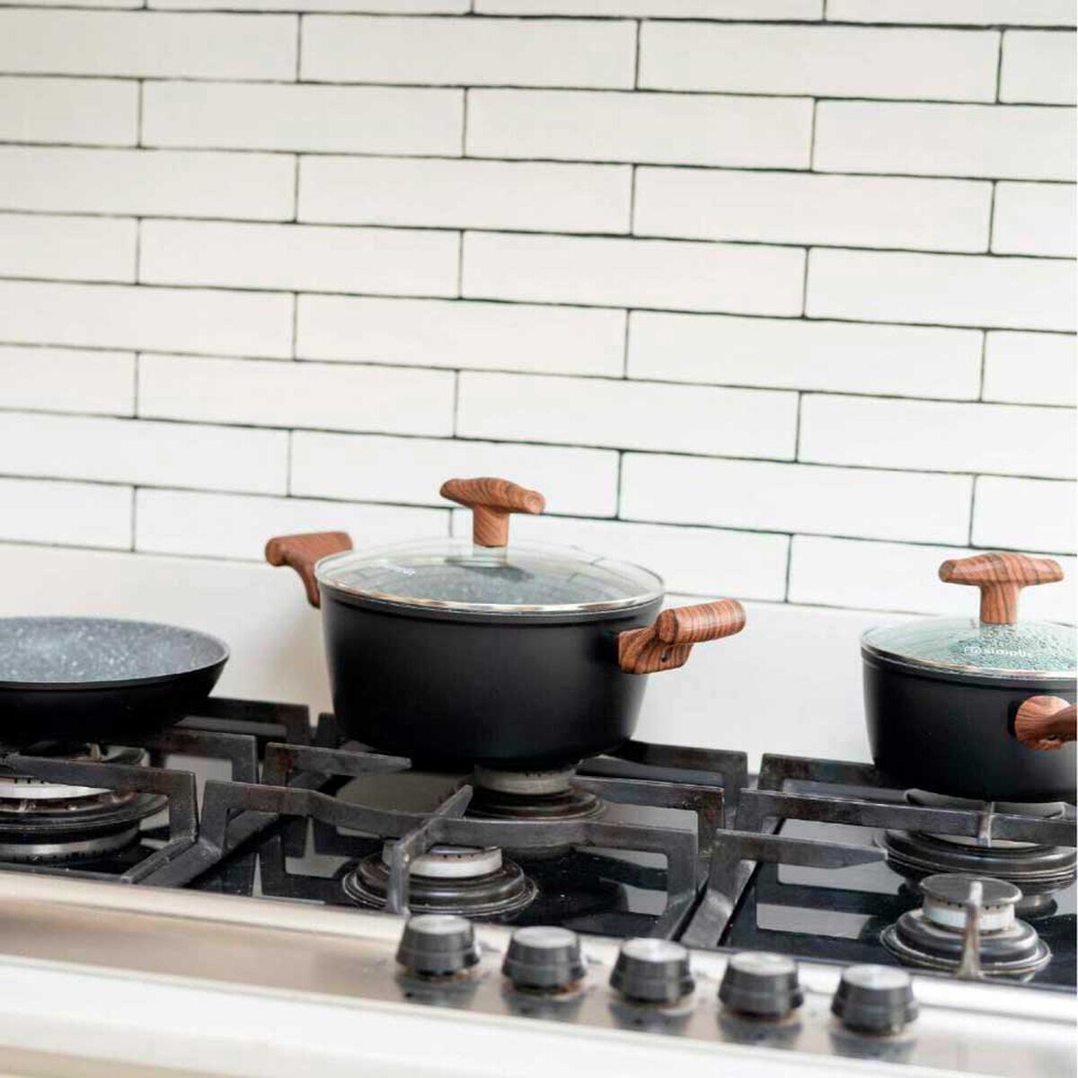 Bater&iacute;a de Cocina Oregon + Set 12 Utensilios Negro Simplit