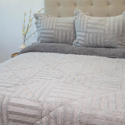 Imagen 2 del producto Cubrecama Doral Super King Gris Senses