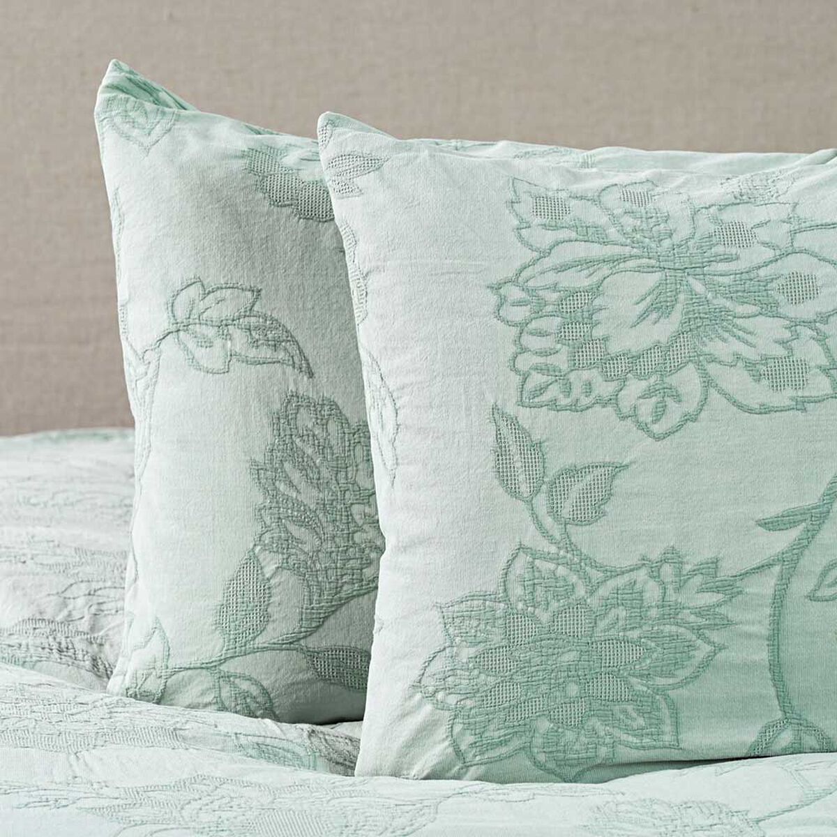 Funda de Plum&oacute;n Royal Supreme King Lauren Sage