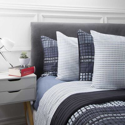 Imagen 2 del producto Set Quilt + Juego de Sábanas Casanova 2 Plazas Vince