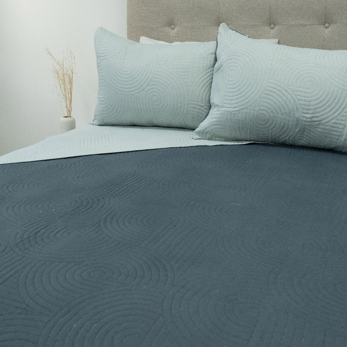 Quilt Doral Hotpress Bi-Color King Gris