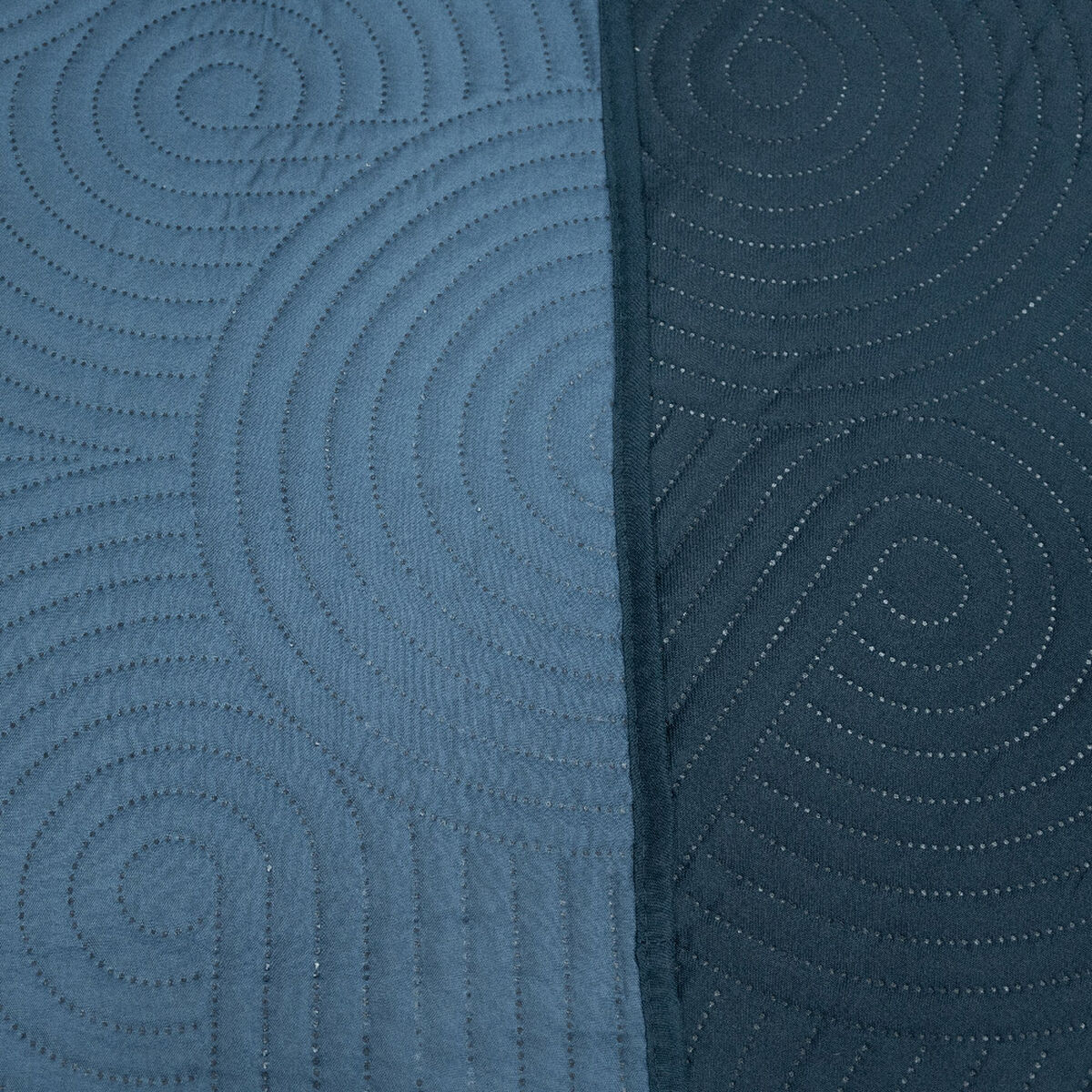 Quilt Doral Hotpress Bi-Color King Azul