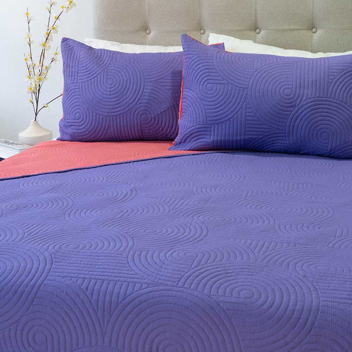 Quilt Doral 2 Plazas Morado Coral Origins