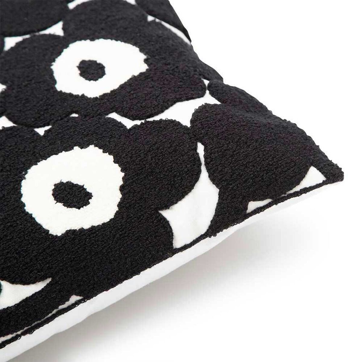 Coj&iacute;n Flores Casanova Negro 45 x 45 cm