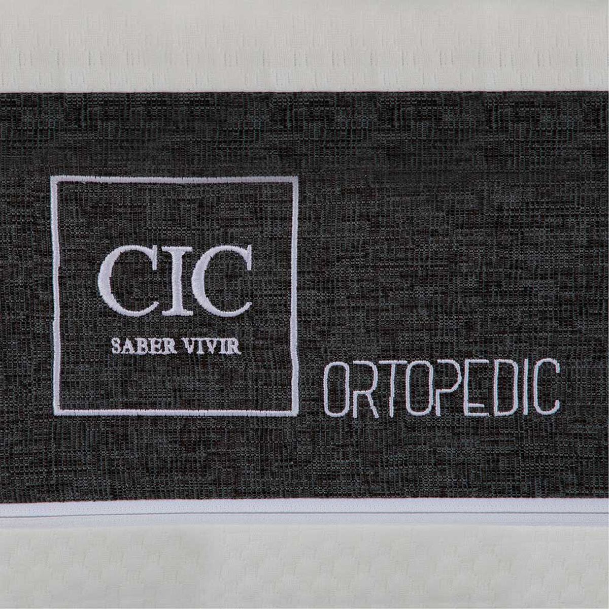 Cama Europea CIC 1,5 Plazas Ortopedic + Respaldo + Velador Villarrica
