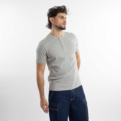 Polera Textura Con Cuello Hombre Icono