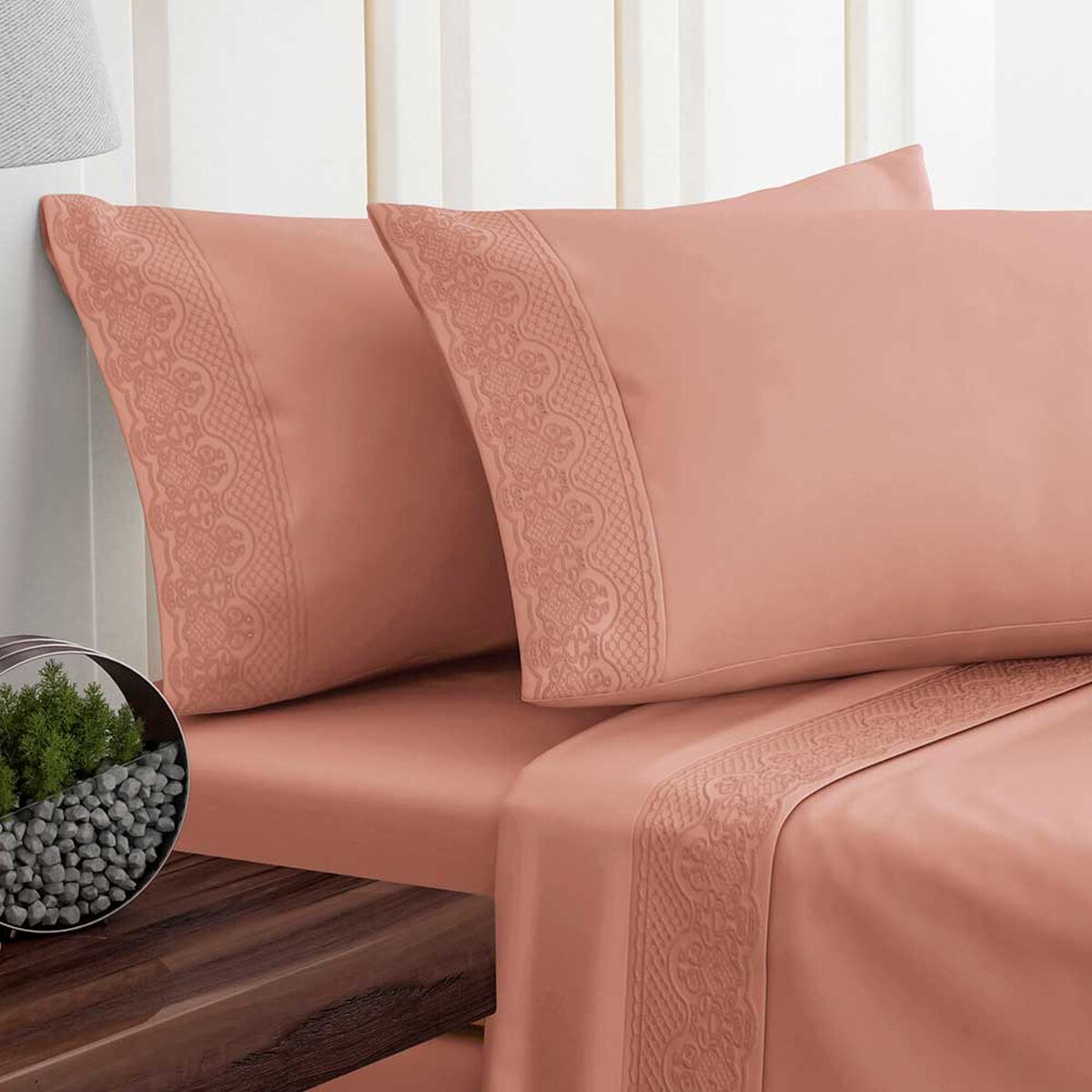 Juego de S&aacute;banas Doral 2 Plazas Santorini Liso Broderie Rosa