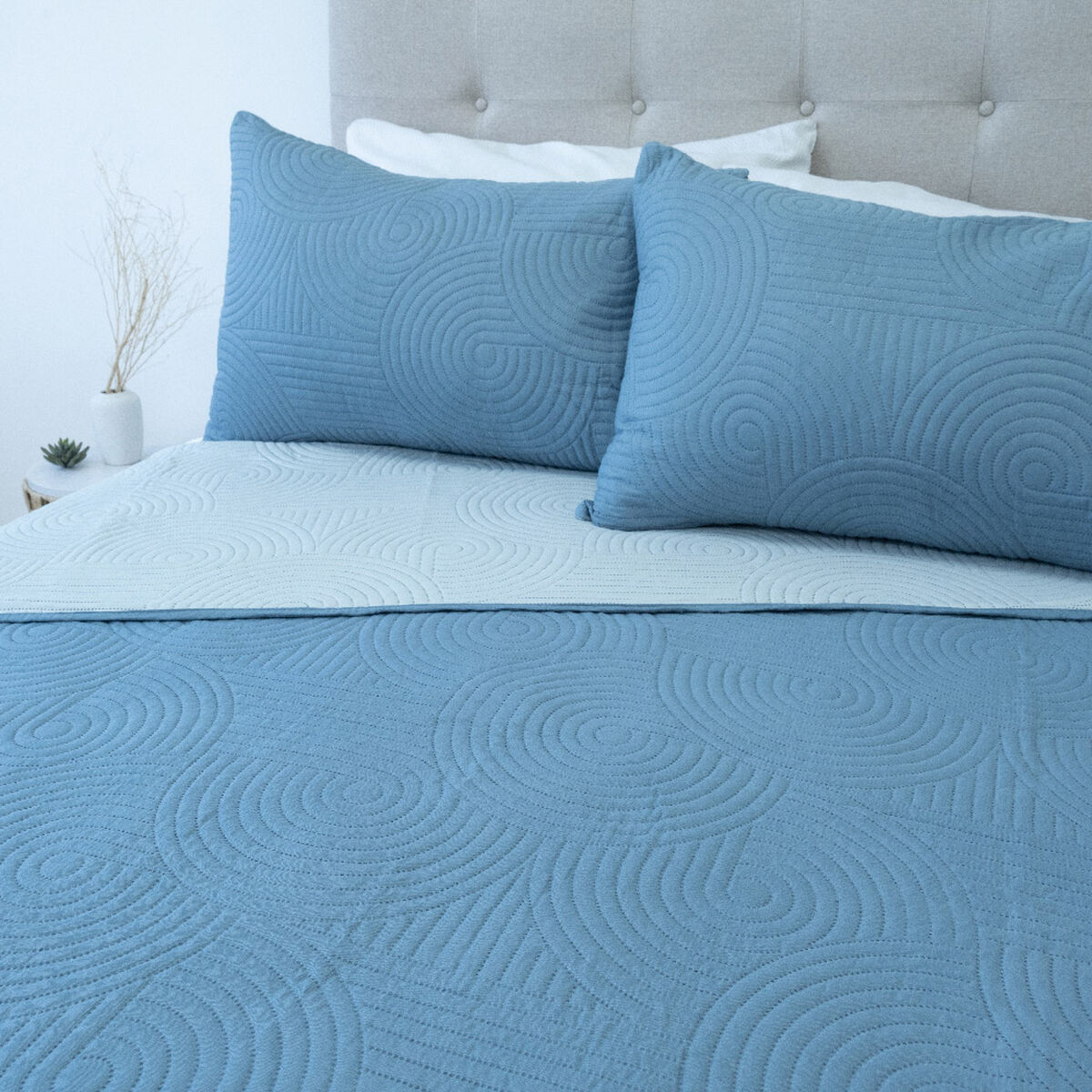 Quilt Doral Hotpress Bi-Color King Azul-Gris