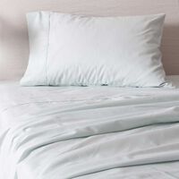 Juego de Sábanas SoHome 180 Hilos 1,5 Plazas Liso Celeste