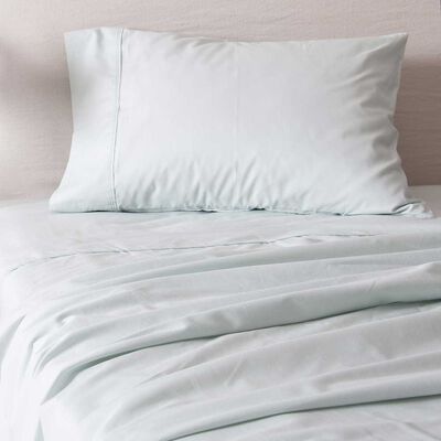 Imagen 1 del producto Juego de Sábanas SoHome 180 Hilos 1,5 Plazas Liso Celeste