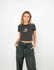 Polera Crop Con Estampado Mujer Icono