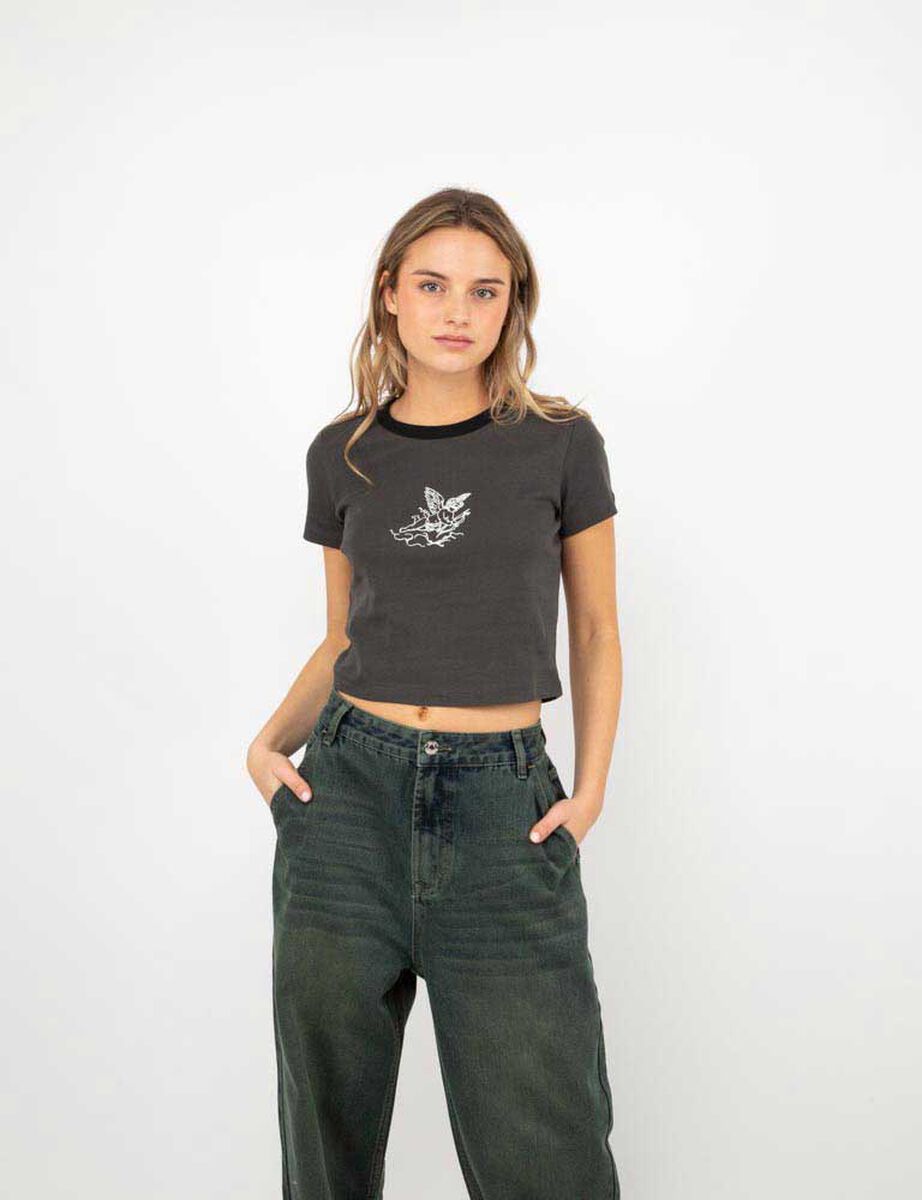 Polera Crop Con Estampado Mujer Icono
