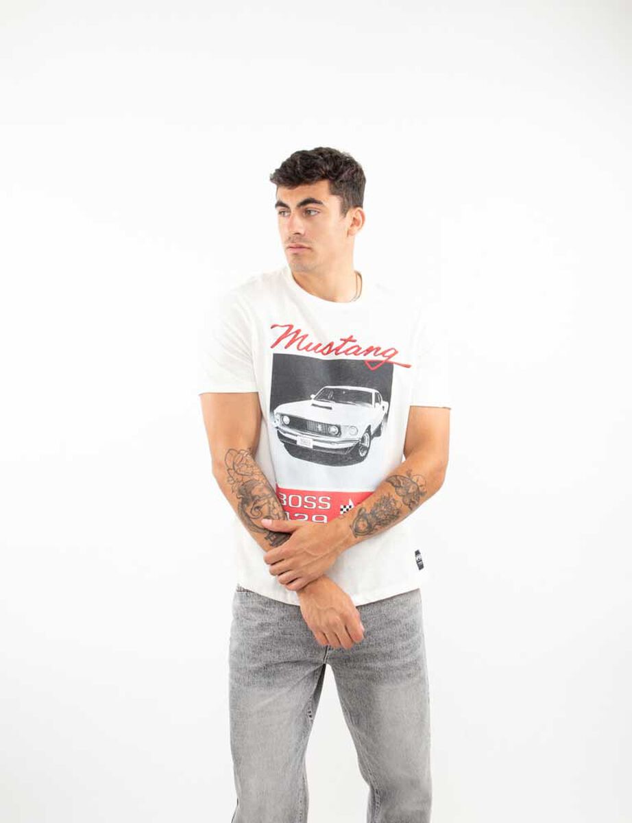 Polera Con Estampado Manga Corta Hombre Icono