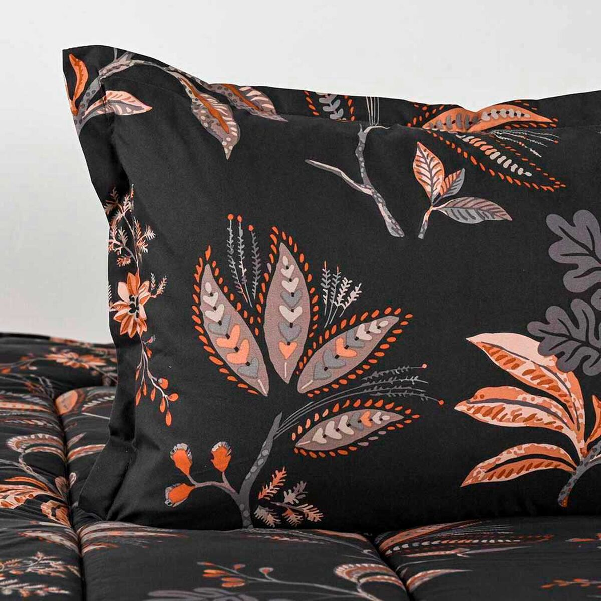 Plum&oacute;n Elements & Co 1,5 Plazas Nouveau Negro