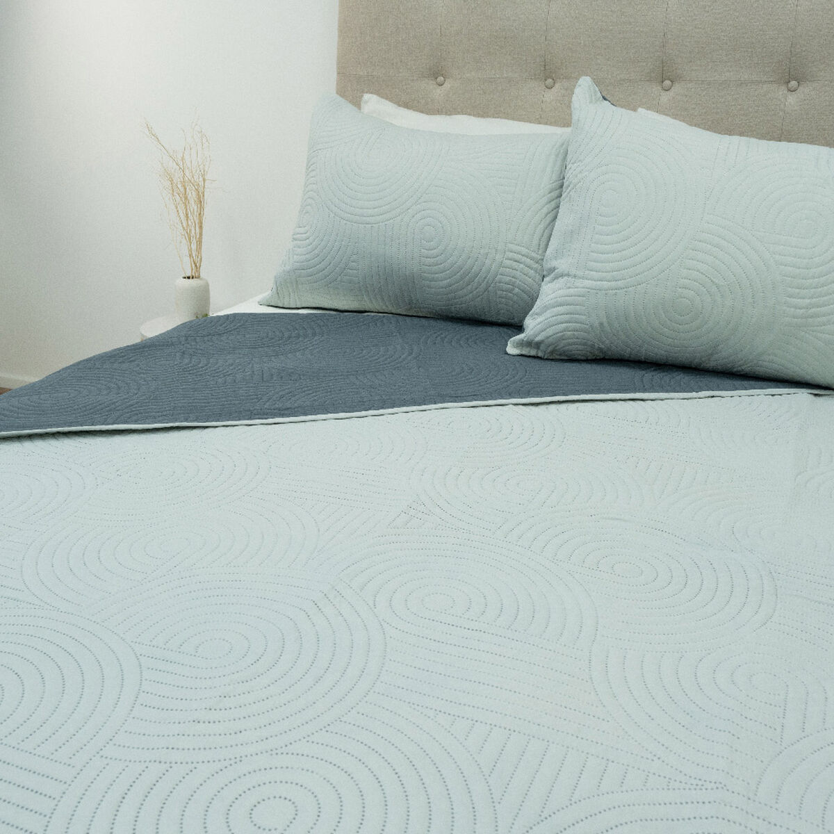 Quilt Doral Hotpress Bi-Color King Gris