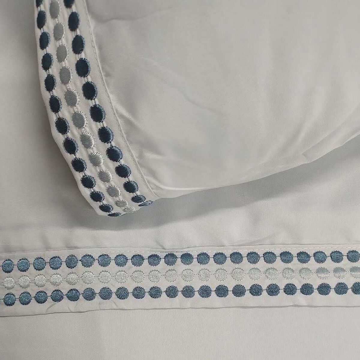 Juego de Sábanas Bordada Illusions Microfibra 1 Plaza Celeste