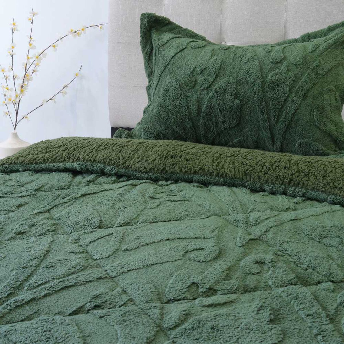 Cubrecama Doral 1,5 Plazas Jacquard Liso Verde