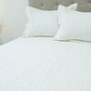Quilt Doral 3 Plazas Lumi Velvety Blanco